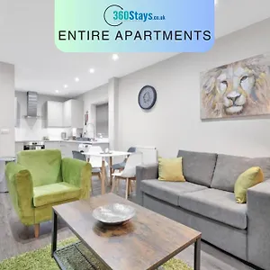 Crown Place 2 & 3 Bedroom Luxury Apts With Parking In By 360stays Shepperton
